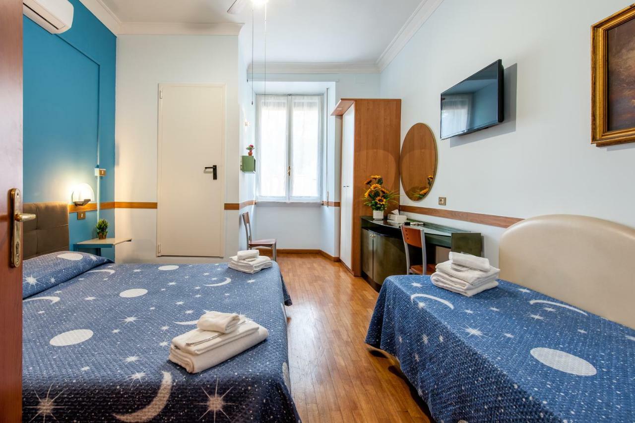 Alessandro A San Pietro Best Bed Rome Exterior photo